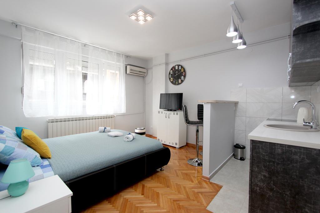 Apartment Turquoise Belgrado Exterior foto